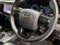 Toyota Hilux INVINCIBLE X 4WD 48V MHEV AUTO 36