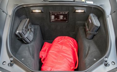 Ferrari 488 Spider 37