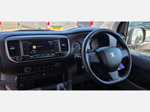Peugeot Expert POFESSIONAL PREMIUM 1000 L2 H1 1.5 HDI 100ps EU6 13