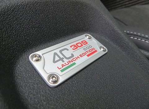 Alfa Romeo 4C Launch Edition 2