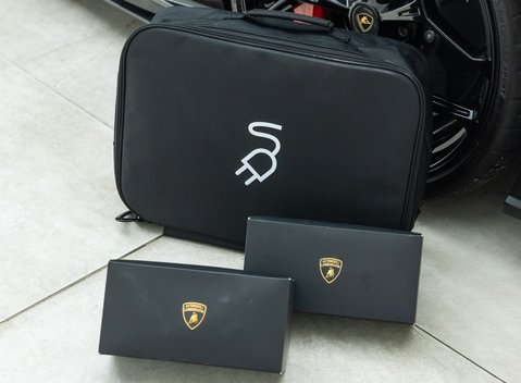 Lamborghini Revuelto 51