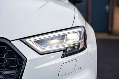 Audi RS3 2.5 RS 3 Sportback TFSI Quattro Semi-Auto 4WD 5dr 32