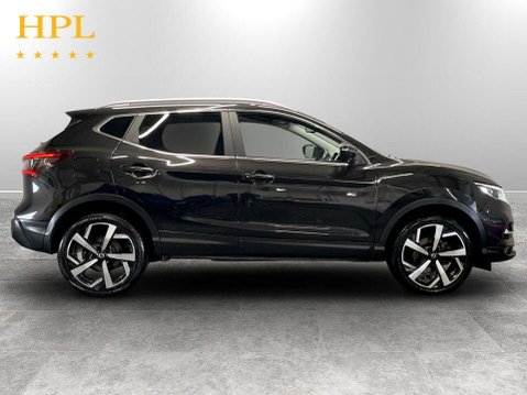 Nissan Qashqai 1.3 DIG-T Tekna SUV 5dr Petrol Manual Euro 6 (s/s) (140 ps) 8