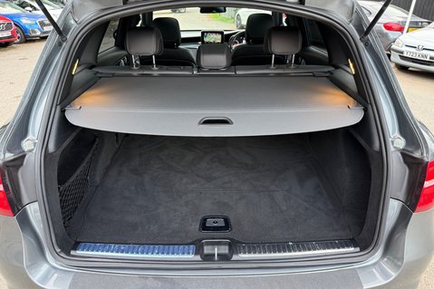 Mercedes-Benz GLC GLC 350 D 4MATIC AMG LINE PREMIUM PLUS -360 CAMERAS -FULL M/B SERVICE HIST 62