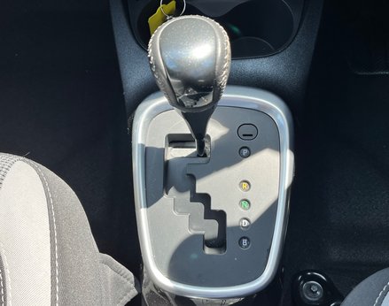 Toyota Yaris VVT-I Y20 44