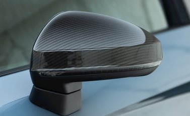 Audi R8 V10 Performance Carbon Black 21