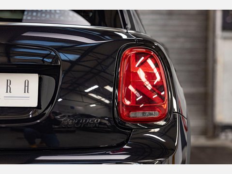 Mini Hatch 1.5 Cooper Sport Steptronic Euro 6 (s/s) 5dr 67