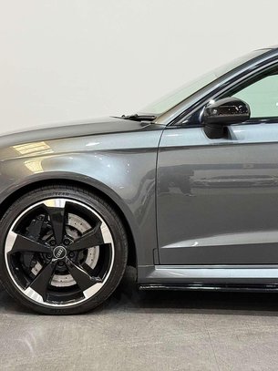 Audi RS3 2.5 TFSI Sportback 5dr Petrol S Tronic quattro Euro 6 (s/s) (Nav) (367 ps) 1