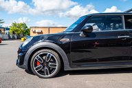 Mini Hatch 2.0 John Cooper Works Auto 3dr 23