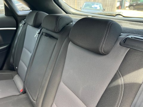 Hyundai i30 1.4 Blue Drive SE Nav Euro 6 (s/s) 5dr 28
