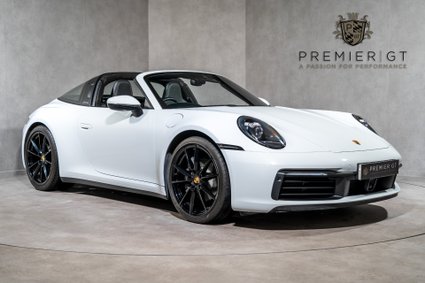 Porsche 911 TARGA 4 PDK. WARRANTY. ADAPTIVE CRUISE CONTROL. HEATED SEATS. HEATED WHEEL