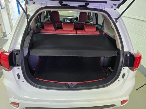 Mitsubishi Outlander 2.0h 12kWh 5hs CVT 4WD Euro 6 (s/s) 5dr 9