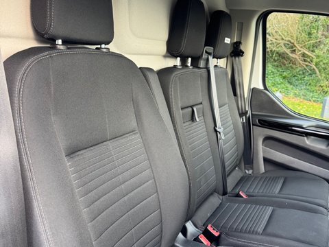 Ford Transit Custom 300 LIMITED P/V ECOBLUE 7