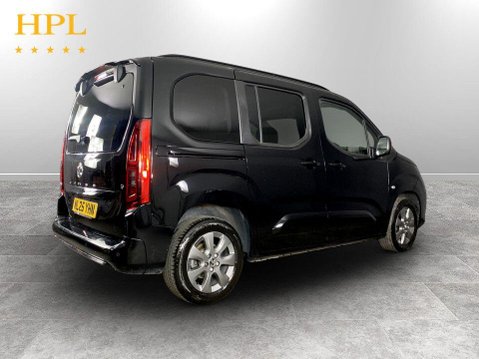 Vauxhall Combo Life 52kWh Ultimate MPV 5dr Electric Auto (7.4kW Charger) (136 ps) Air Con - All 7