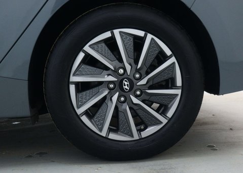 Hyundai IONIQ IONIQ Premium SE BEV 5dr 16