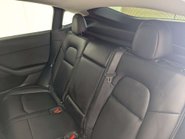 Tesla Model Y ModeL Y Long Range AWD 4WD 5dr 43