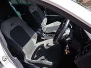 Volkswagen Golf 2.0 Golf R 4WD 5dr 3