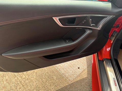Jaguar F-Type 2.0i Chequered Flag Auto Euro 6 (s/s) 2dr 26