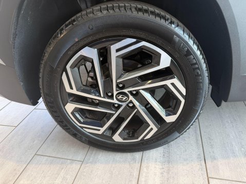 Hyundai TUCSON 1.6T Ultimate Auto Euro 6 (s/s) 5dr 6