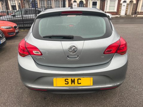 Vauxhall Astra 1.6i Design Euro 6 5dr 5