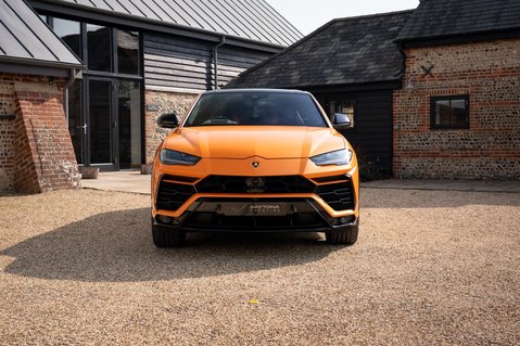 Lamborghini Urus V8 2