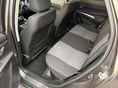 Suzuki S-Cross 1.4 Boosterjet 48V Hybrid Motion 5dr 35