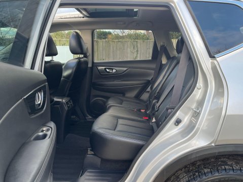 Nissan X-Trail 1.6 dCi Tekna 4WD Euro 6 (s/s) 5dr 13
