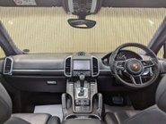 Porsche Cayenne 4.8 Cayenne V8 T Tiptronic S 4WD 5dr 52