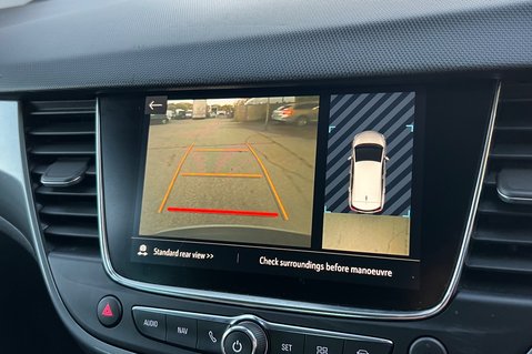 Vauxhall Crossland ELITE NAV AUTOMATIC - REVERSE CAMERA - APPLE CAR PLAY - 12 MONTHS MOT  27