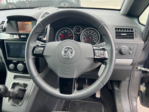 Vauxhall Zafira 1.8 16V Exclusiv Euro 5 5dr 19
