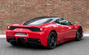 Ferrari 458 Speciale 7