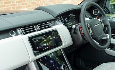 Land Rover Range Rover 5.0 SVAutobiography Dynamic 18