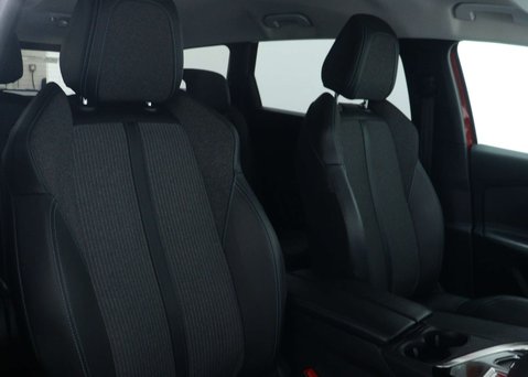 Peugeot 5008 1.2 PureTech Allure SUV 5dr Petrol EAT Euro 6 (s/s) (130 ps) 39