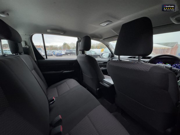 Toyota Hilux Active 4Wd D-4D Double Cab TSS Air Con Euro 6 15