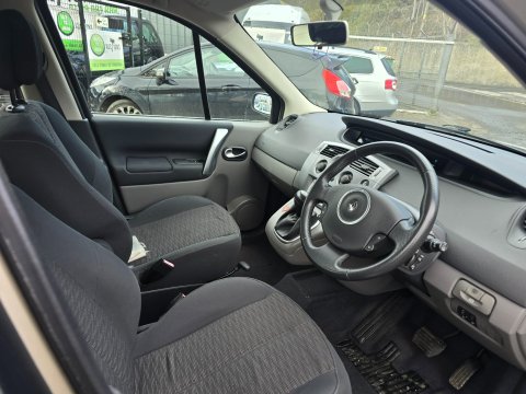 Renault Scenic DYNAMIQUE VVT 5STR 11