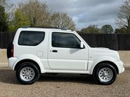 Suzuki Jimny SZ3 5