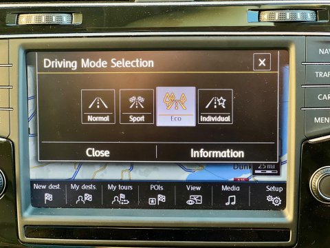 Volkswagen Golf 1.4 TSI BlueMotion Tech SE DSG Euro 5 (s/s) 5dr 49