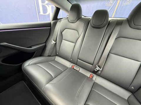 Tesla Model 3 Saloon 4dr Electric Auto RWD (208 ps) 27