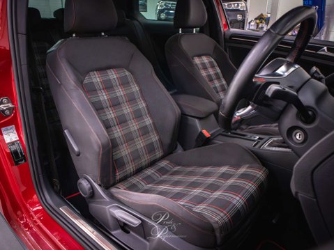 Volkswagen Golf 2.0 Golf GTi Semi-Auto 3dr 15