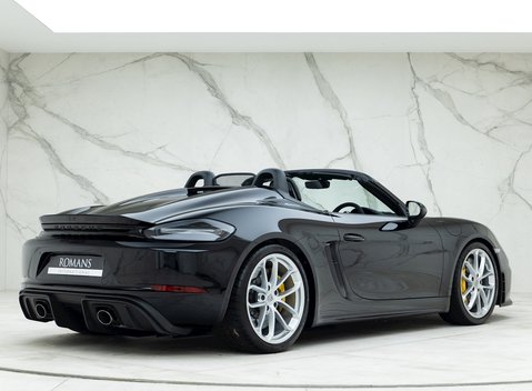 Porsche 718 Boxster Spyder 10