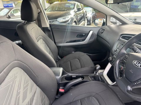 Kia Ceed 1.6 CRDi EcoDynamics 1 Sportswagon Euro 5 (s/s) 5dr 24