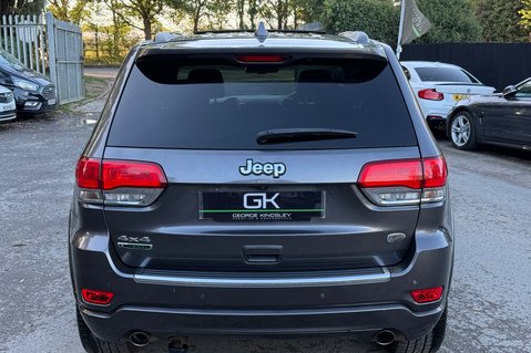 Jeep Grand Cherokee V6 CRD OVERLAND -2 OWNERS -8 SERVICES -PAN ROOF - HUGE SPEC 8