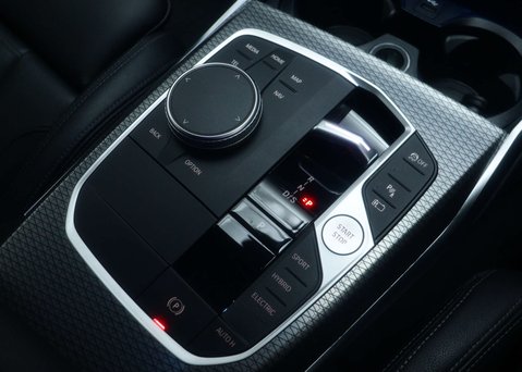 BMW 3 Series 2.0 330E M Sport Auto 4dr 35