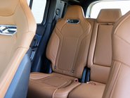 Defender 110 Commercial 4