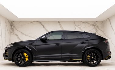 Lamborghini Urus 2