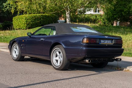 Aston Martin Virage Volante 8