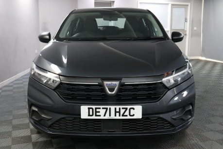 Dacia Sandero ESSENTIAL SCE 2