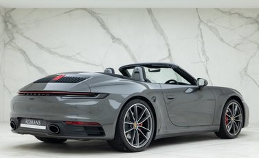 Porsche 911 Carrera S Cabriolet (992) 3