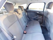 Ford Focus 1.0 TITANIUM NAVIGATOR 5 Dr 15