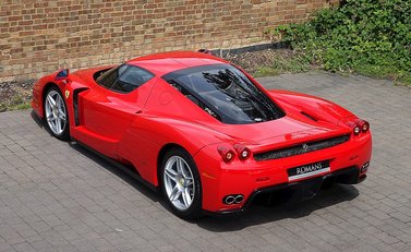 Ferrari Enzo 12